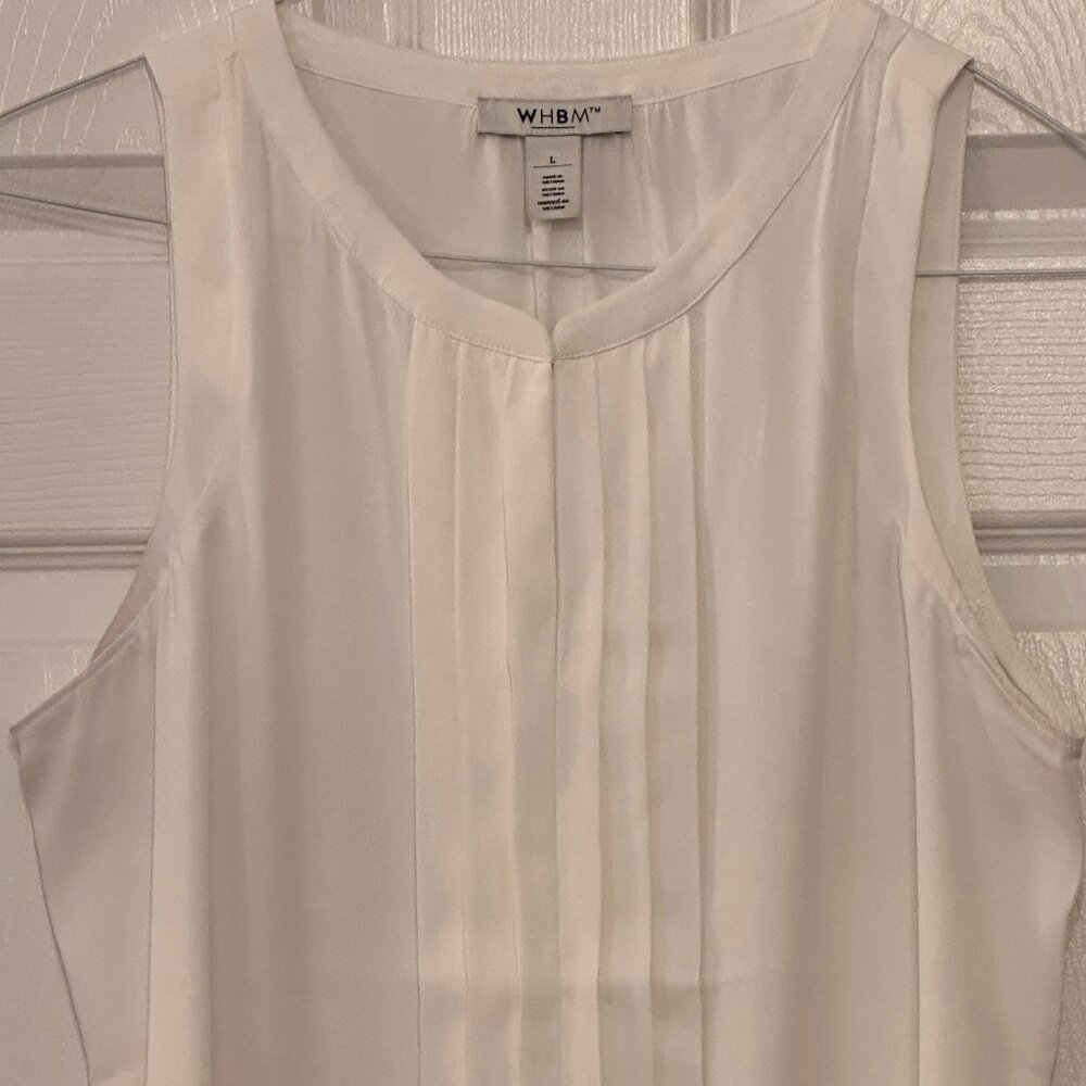 White House Black Market Sleeveless Pleated White Blouse